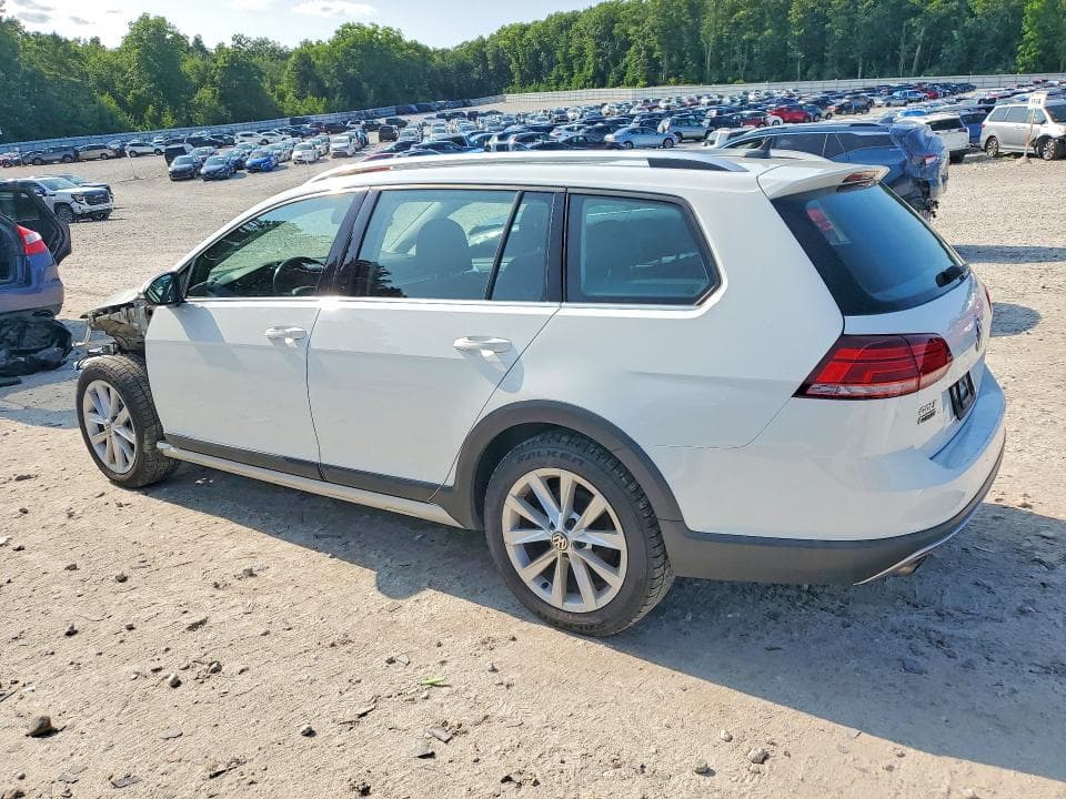 2019 VOLKSWAGEN GOLF ALLTRACK S 2