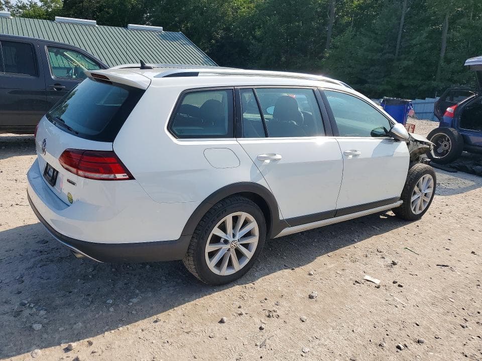 2019 VOLKSWAGEN GOLF ALLTRACK S 3