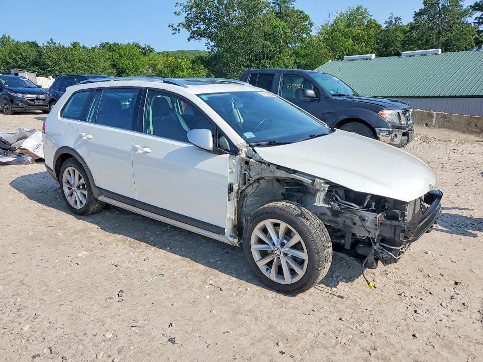 2019 VOLKSWAGEN GOLF ALLTRACK S 4