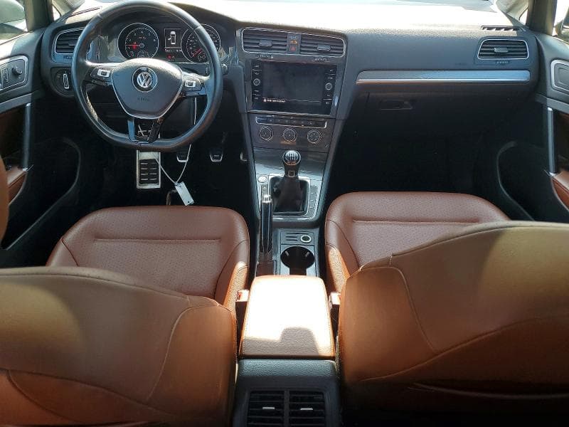 2019 VOLKSWAGEN GOLF ALLTRACK S 8