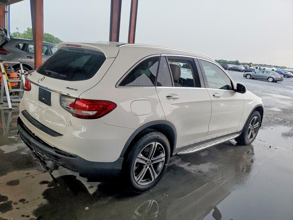 2019 MERCEDES-BENZ GLC 300 4MATIC 300 4MATIC 3