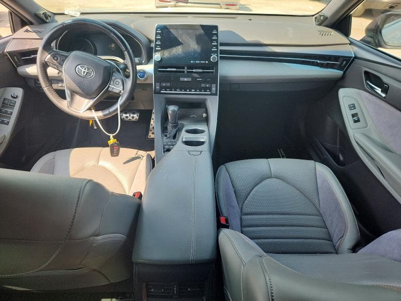 2019 TOYOTA AVALON HYBRID XSE 8