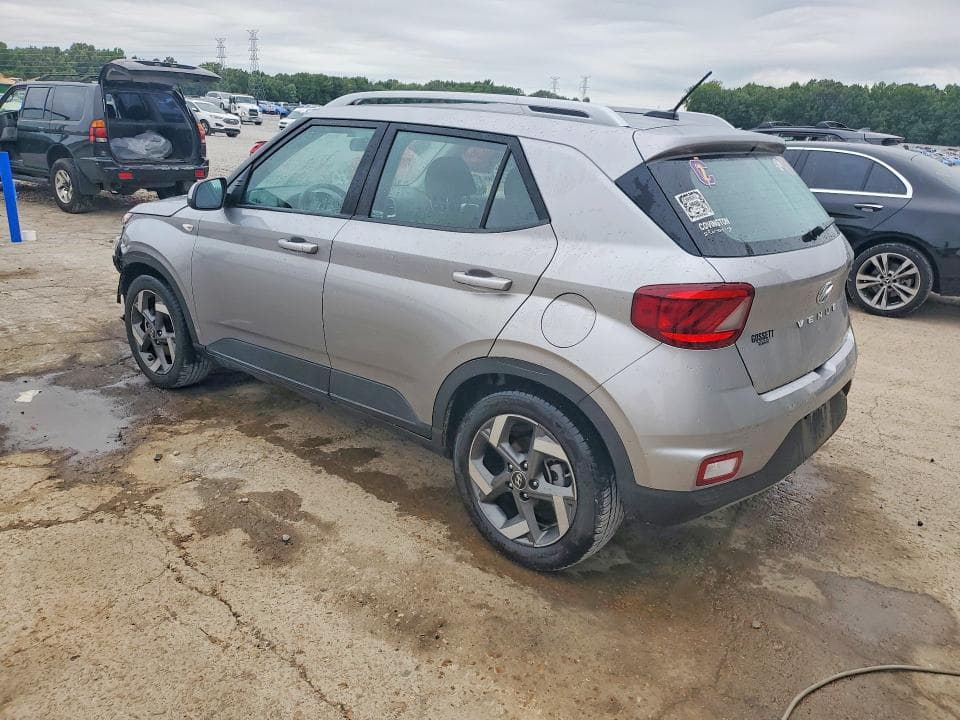 2023 HYUNDAI VENUE SEL 2