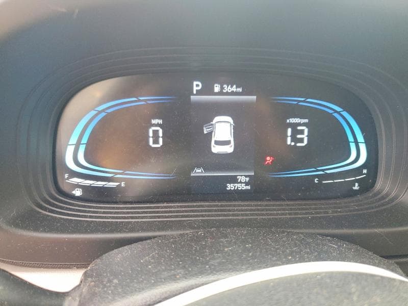 2023 HYUNDAI VENUE SEL 9