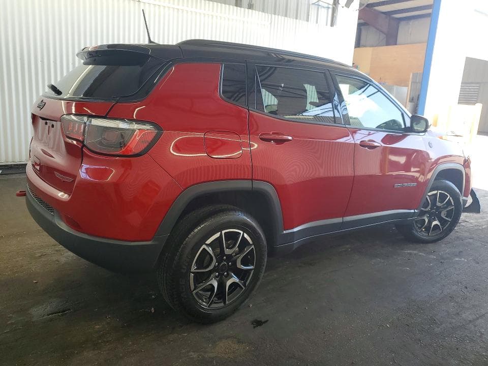 2025 JEEP COMPASS TRAILHAWK 3