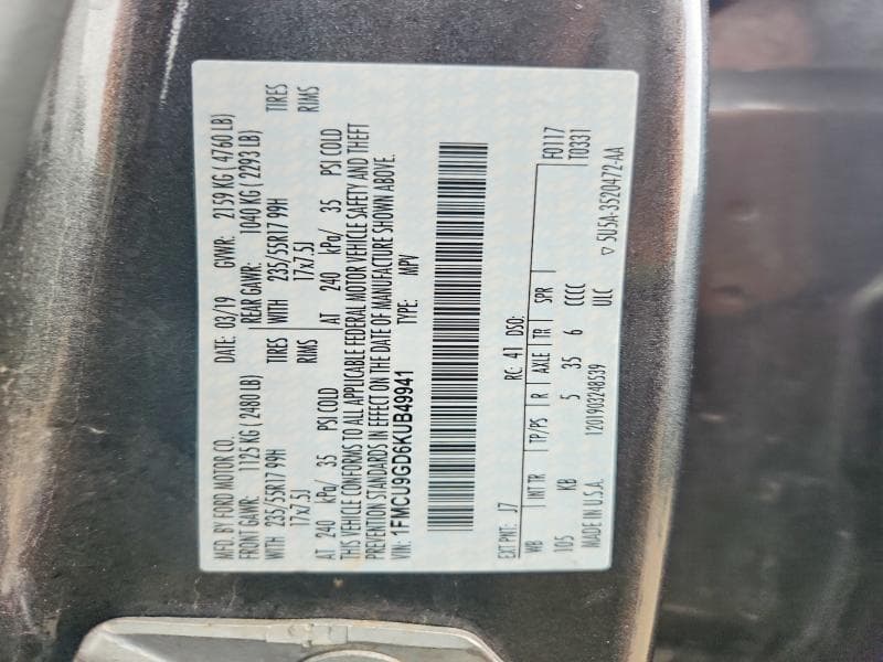 2019 FORD ESCAPE SE 12