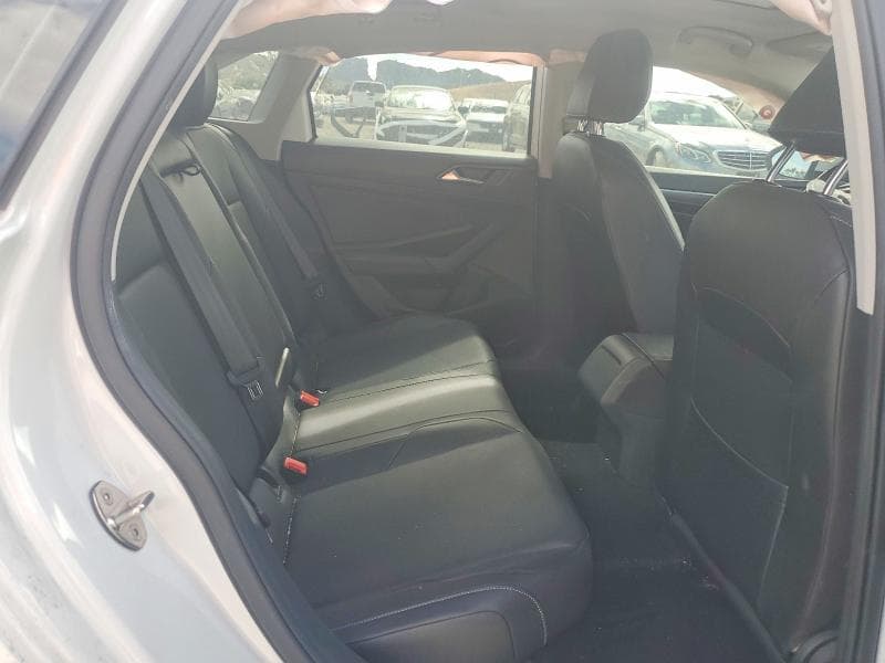 2019 VOLKSWAGEN JETTA SEL 10