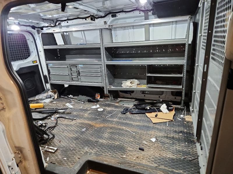 2019 FORD TRANSIT T-150 10