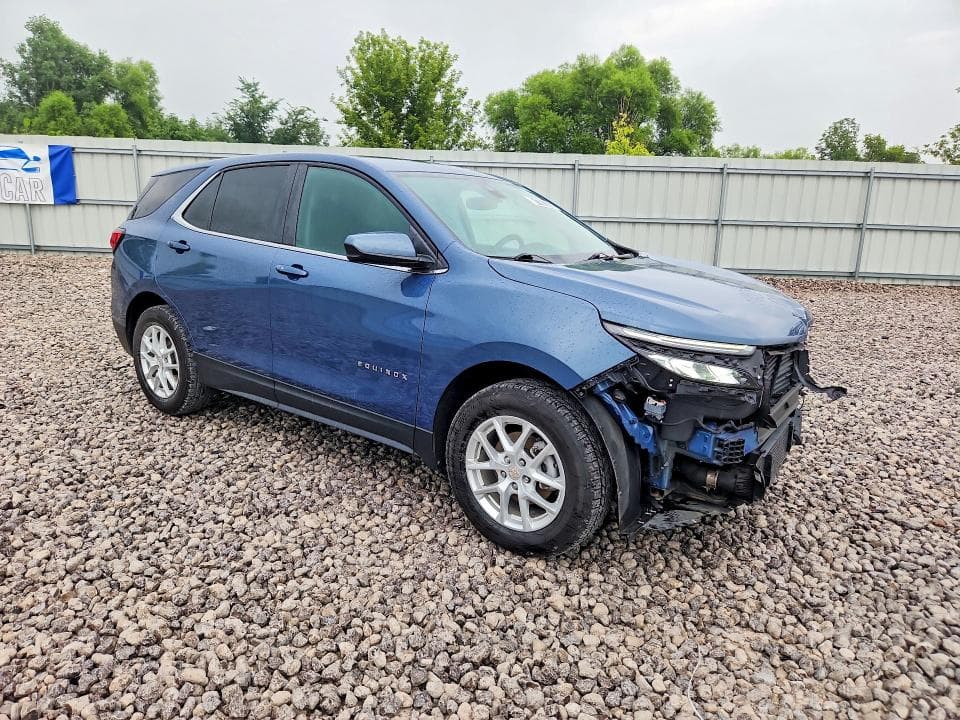 2024 CHEVROLET EQUINOX LT 4