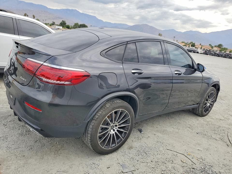 2023 MERCEDES-BENZ GLC COUPE 300 4MATIC 3
