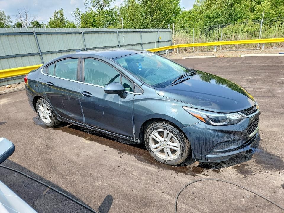 2018 CHEVROLET CRUZE LT 4