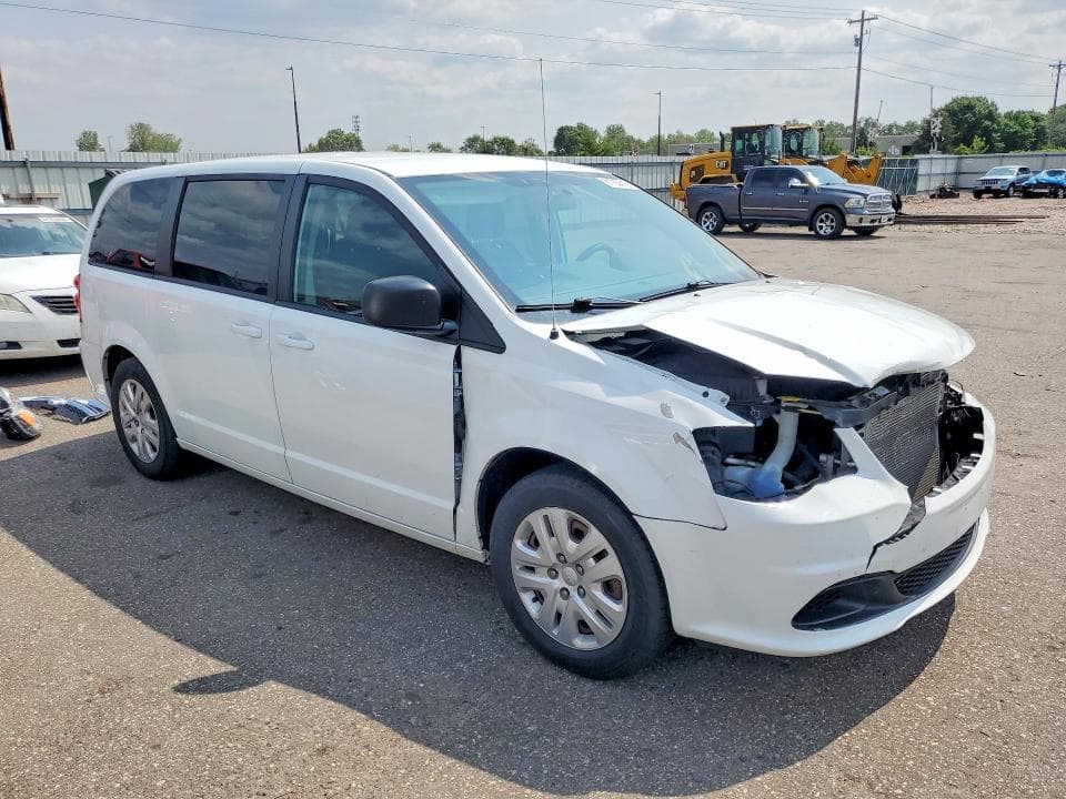 2018 DODGE GRAND CARAVAN SE 4