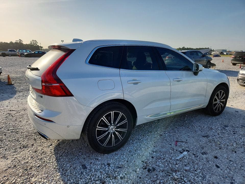 2018 VOLVO XC60 T5 INSCRIPTION 3