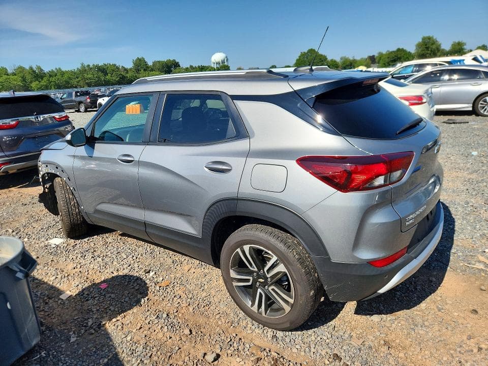 2024 CHEVROLET TRAILBLAZER LT 2