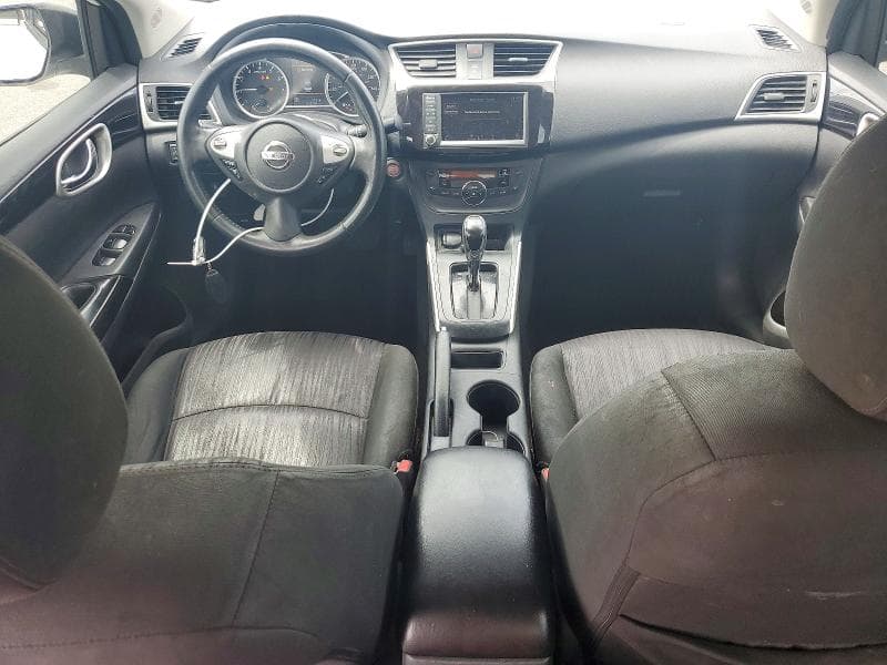 2019 NISSAN SENTRA SV 8