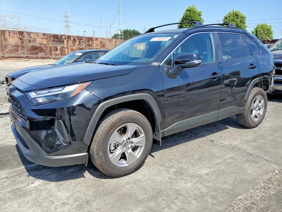 2025 TOYOTA RAV4 XLE - 1