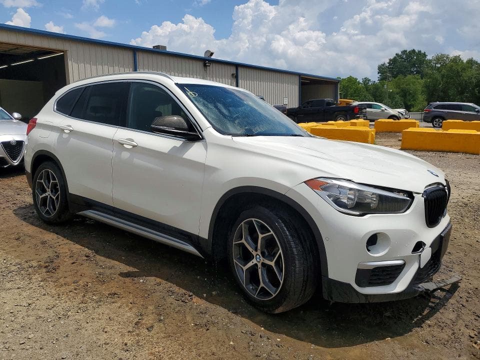 2018 BMW X1 XDRIVE28I 4