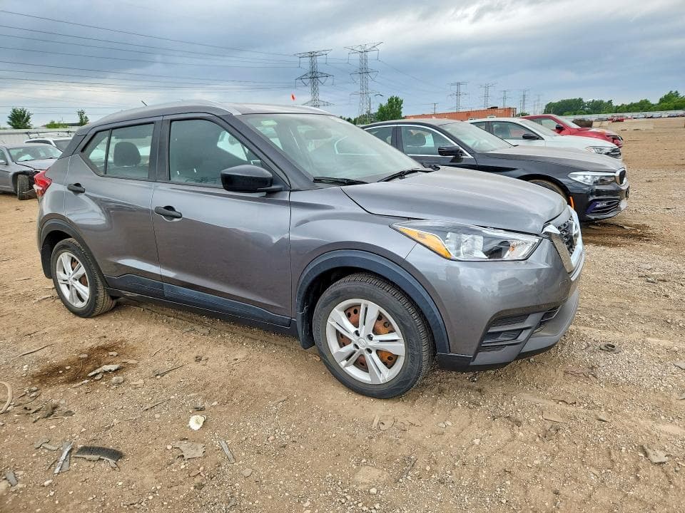 2018 NISSAN KICKS S S 4