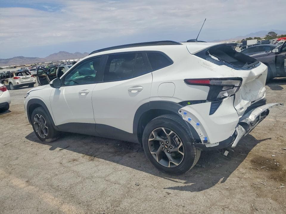2025 CHEVROLET TRAX 1LT 2