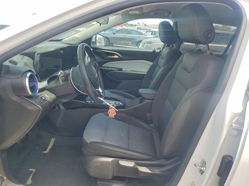 2025 CHEVROLET TRAX 1LT 7