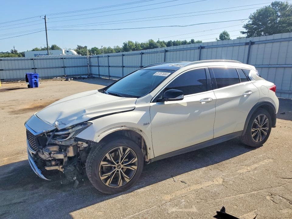 2017 INFINITI QX30 PREMIUM - 1