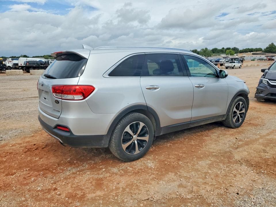 2017 KIA SORENTO EX 3