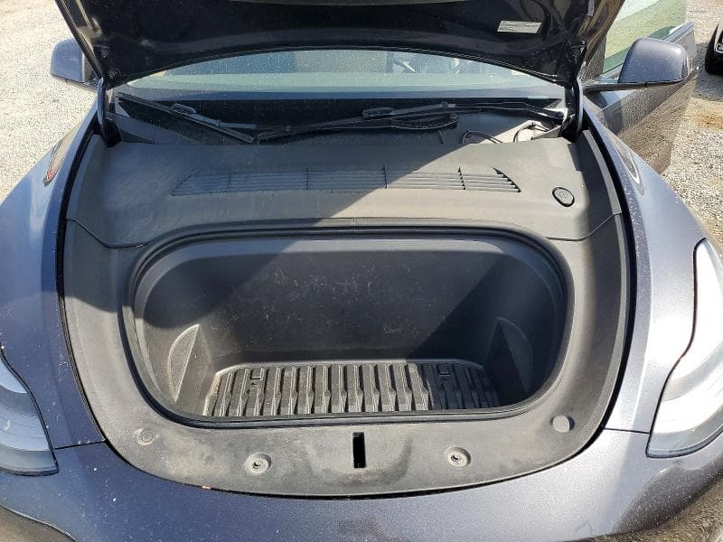 2024 TESLA MODEL Y 12