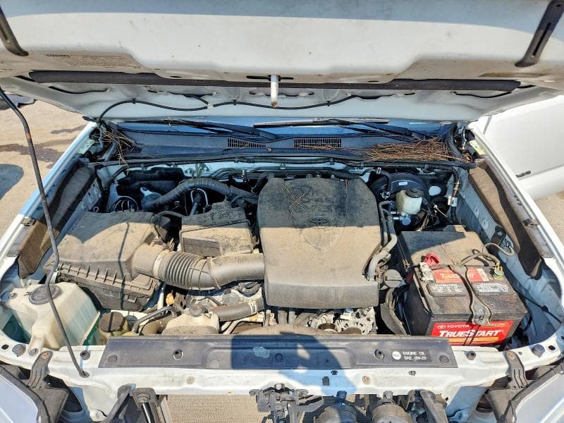 2017 TOYOTA TACOMA SR5 V6 11