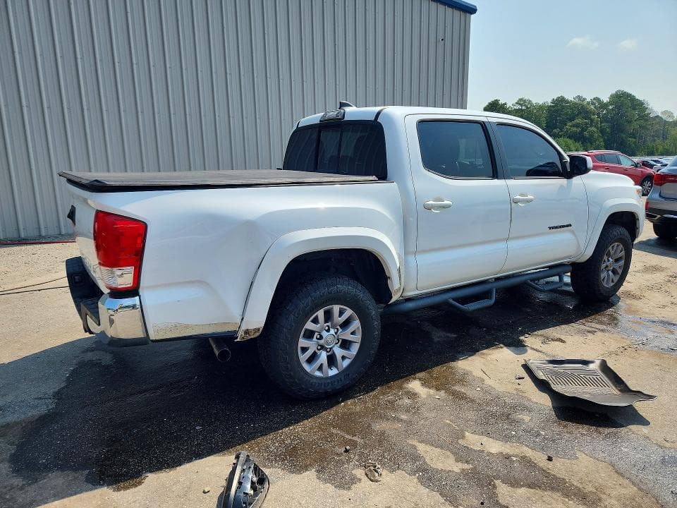 2017 TOYOTA TACOMA SR5 V6 3