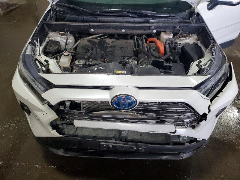 2024 TOYOTA RAV4 LIMITED 12