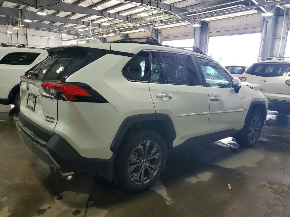 2024 TOYOTA RAV4 LIMITED 3