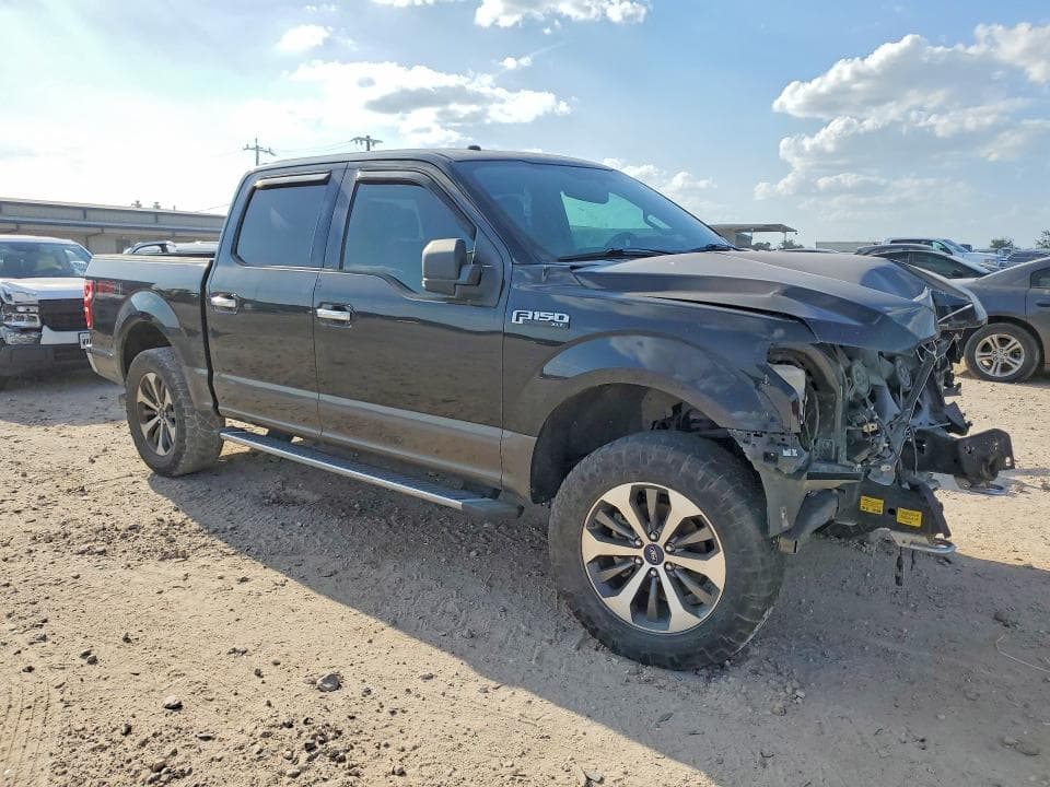 2018 FORD F150 SUPERCREW 4