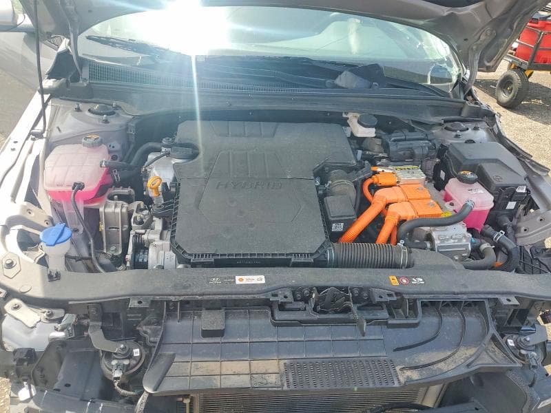 2024 HYUNDAI ELANTRA BLUE 11
