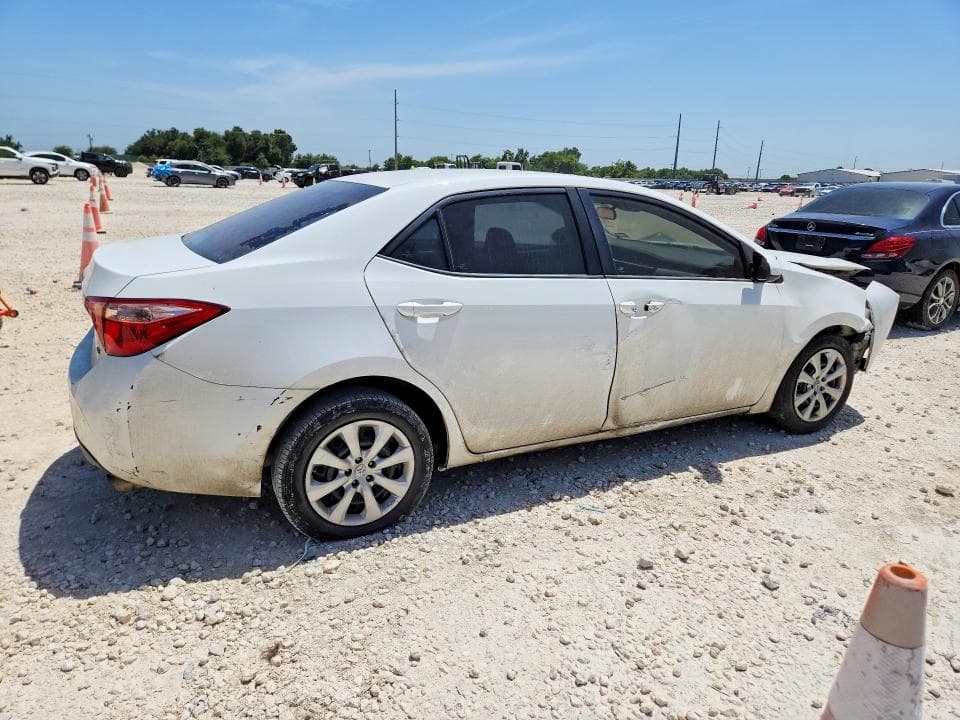 2017 TOYOTA COROLLA LE 3