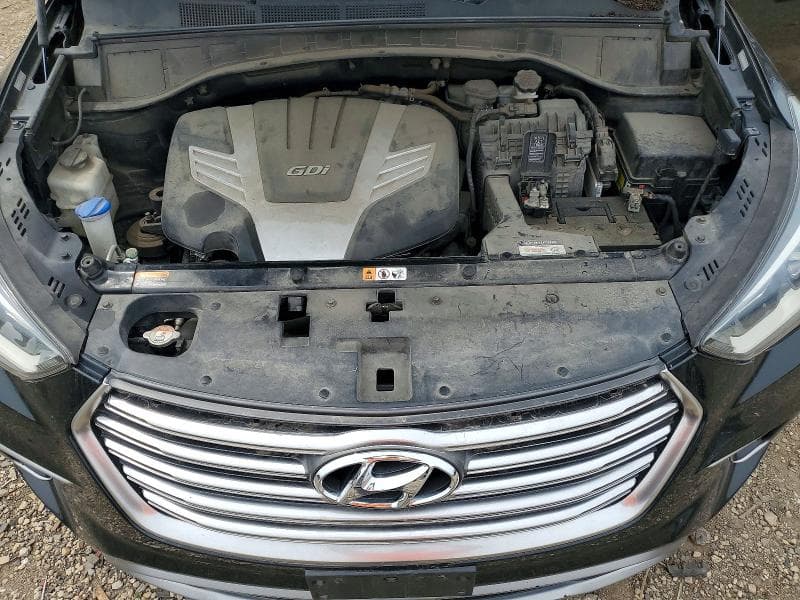 2018 HYUNDAI SANTA FE SE 12