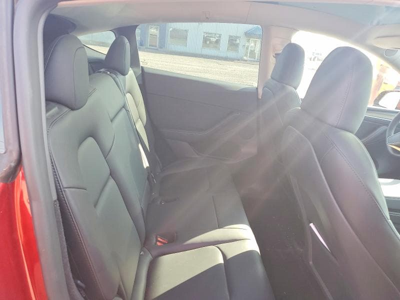 2024 TESLA MODEL Y 10