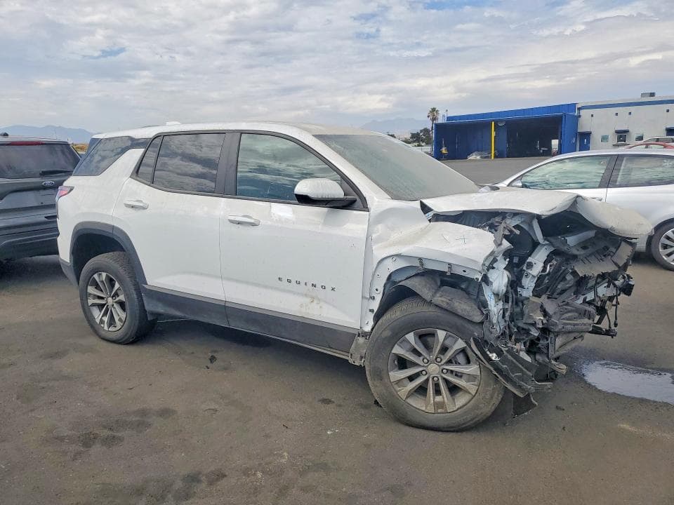 2026 CHEVROLET EQUINOX LT 4
