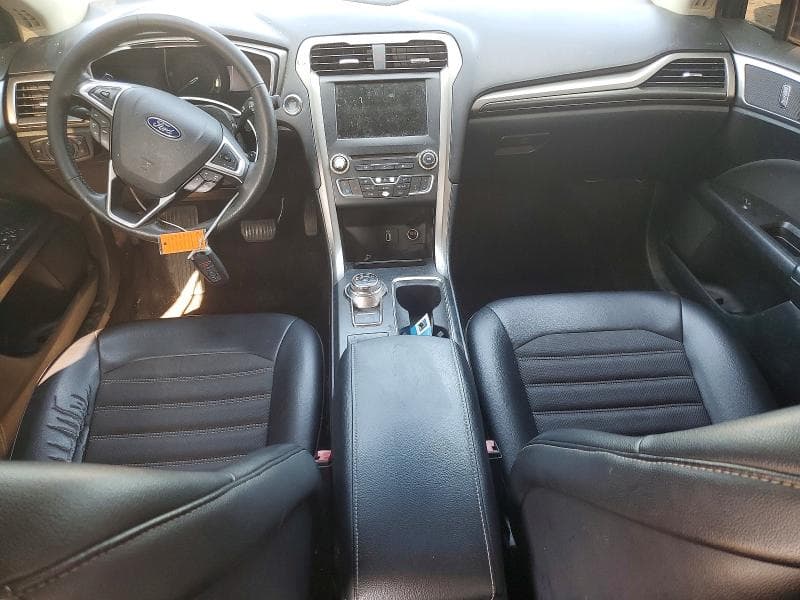 2017 FORD FUSION SE 8