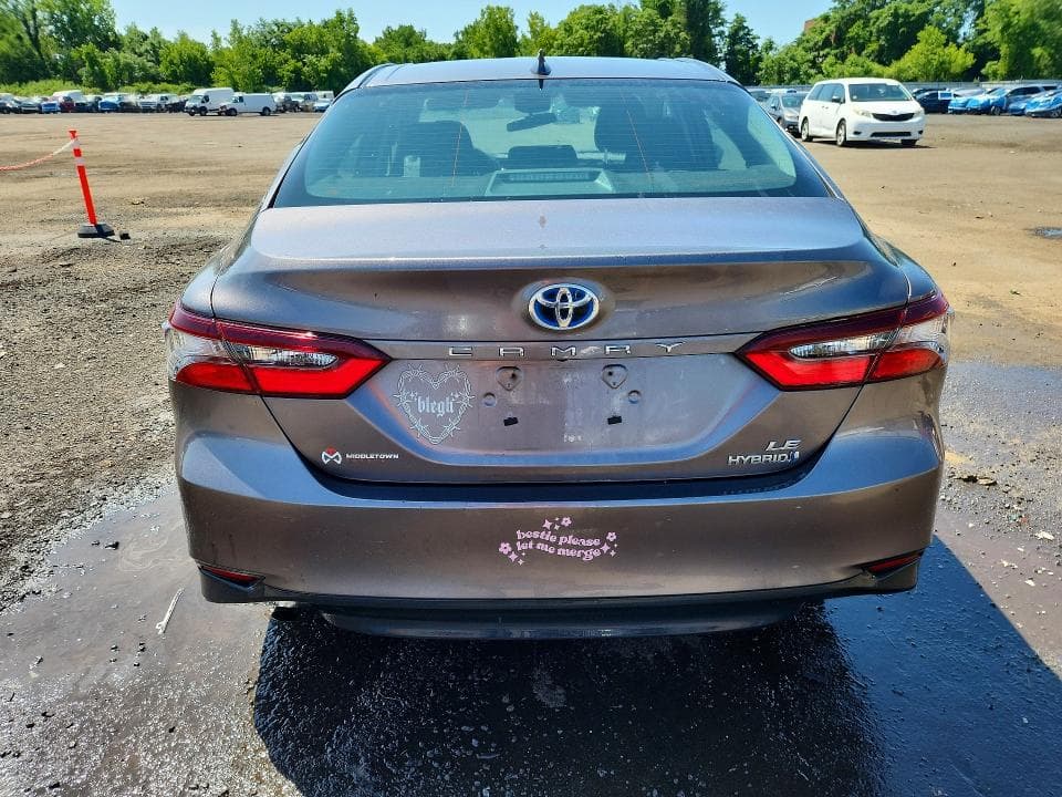 2021 TOYOTA CAMRY LE 6