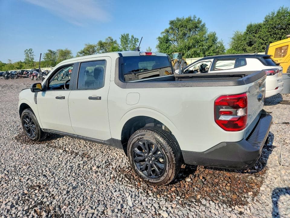 2024 FORD MAVERICK XLT 2
