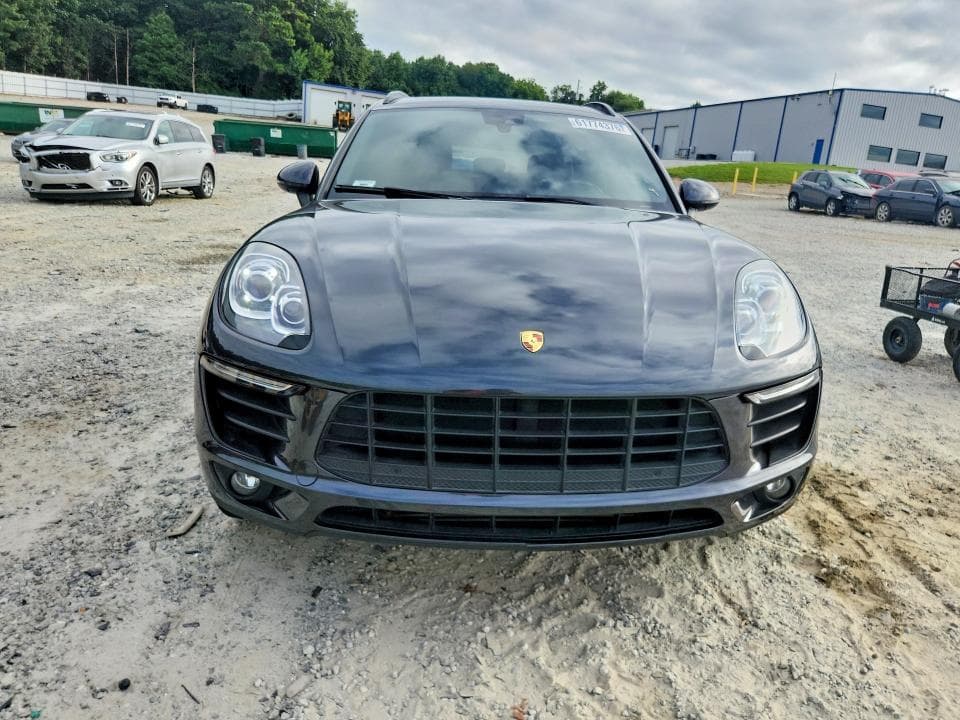 2017 PORSCHE MACAN 5