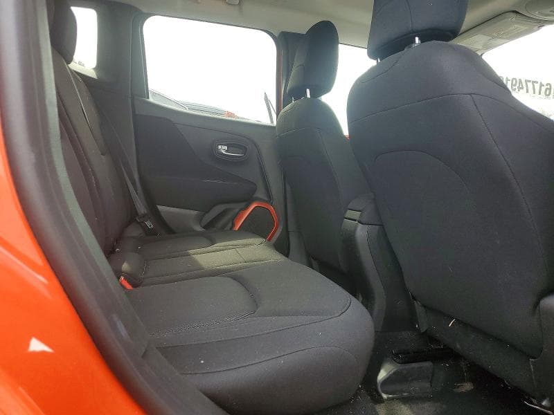 2018 JEEP RENEGADE SPORT 11