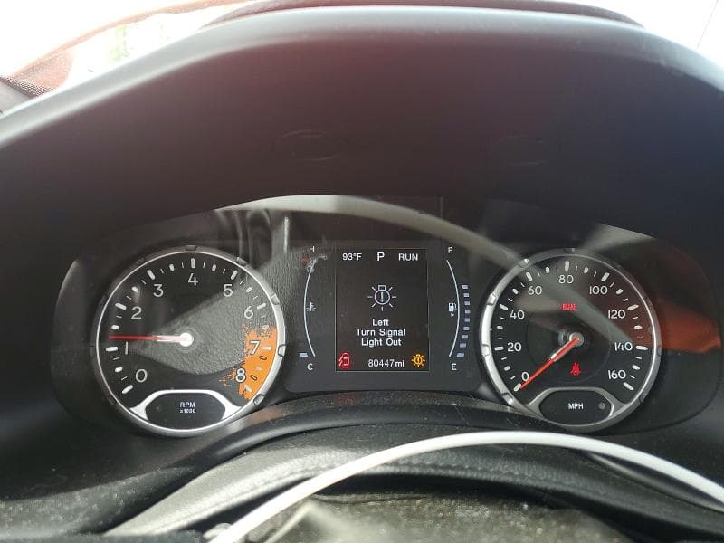 2018 JEEP RENEGADE SPORT 9