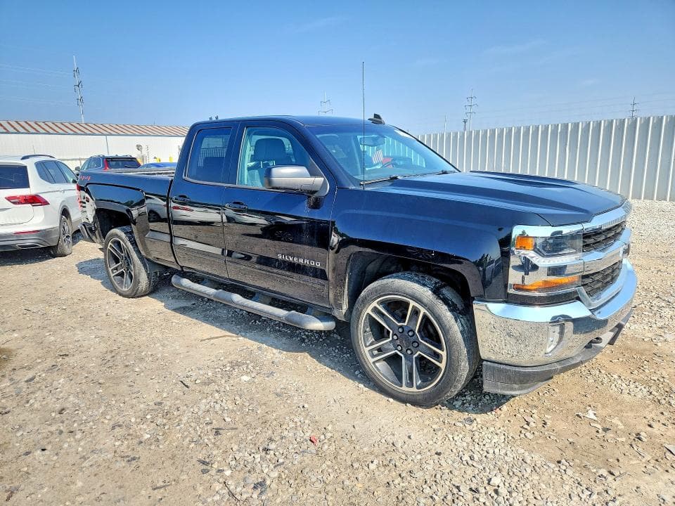 2019 CHEVROLET SILVERADO LD K1500 LT 4