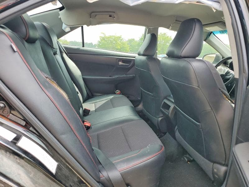 2017 TOYOTA CAMRY SE SE 10