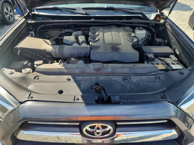 2020 TOYOTA 4RUNNER LIMITED 12