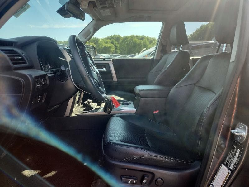 2020 TOYOTA 4RUNNER LIMITED 7