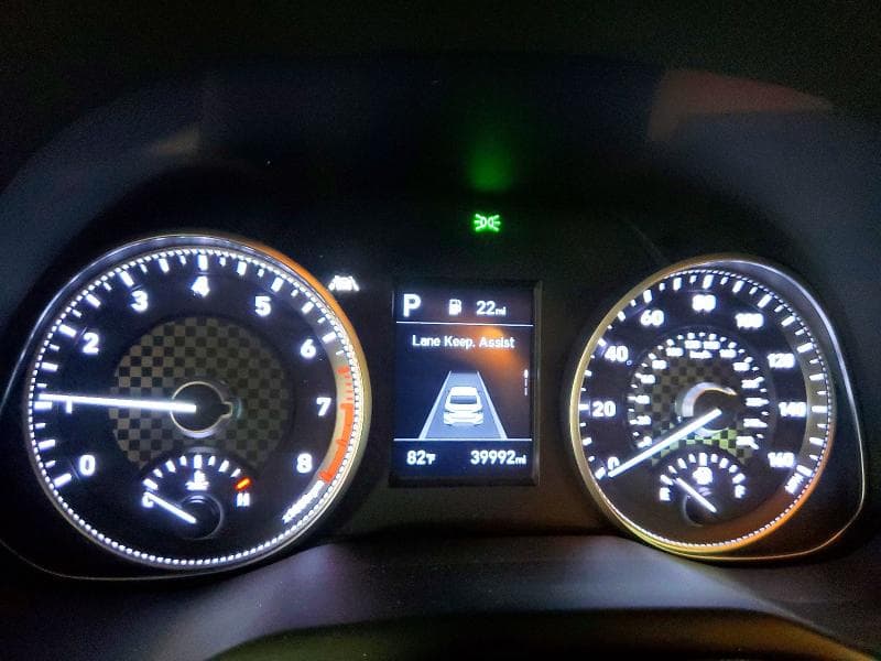 2019 HYUNDAI ELANTRA SEL 9