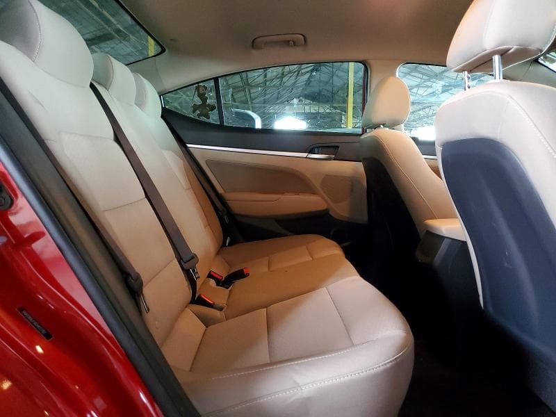 2019 HYUNDAI ELANTRA SEL 10