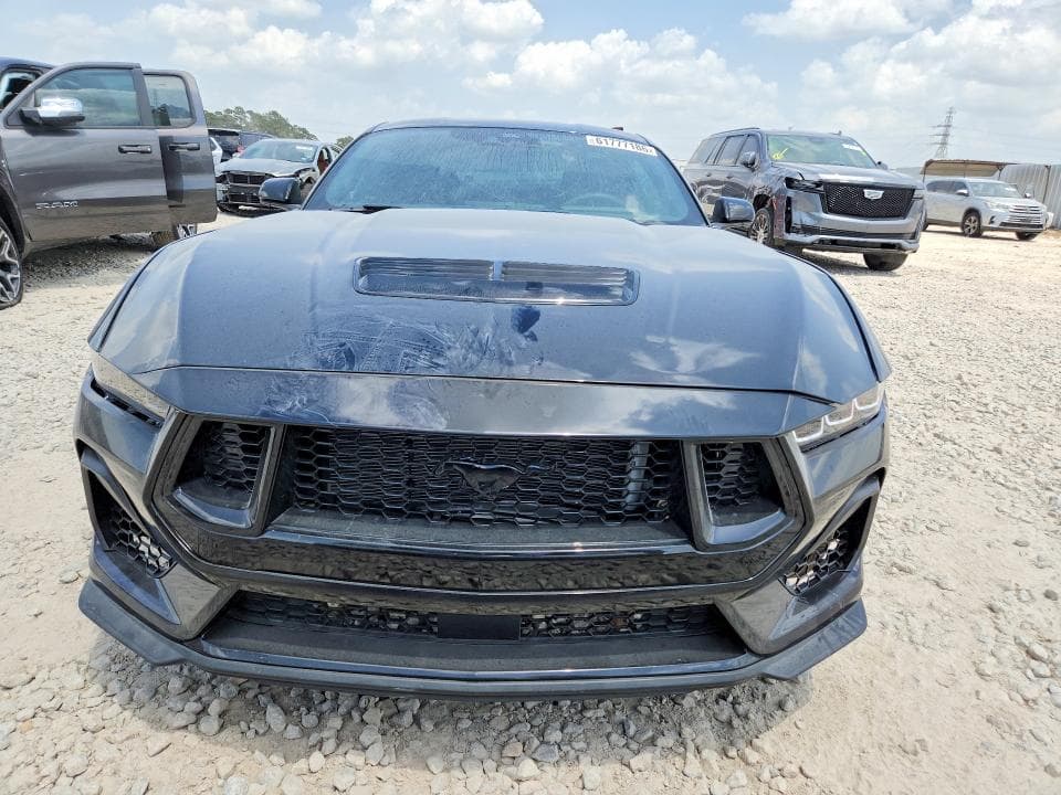 2025 FORD MUSTANG 5